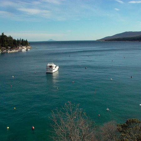 Beautiful Seaside 2 Bedroom Apartment Babina Rabac Exterior foto
